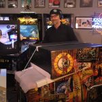 Guns N’ Roses Pinball Machine Unboxing