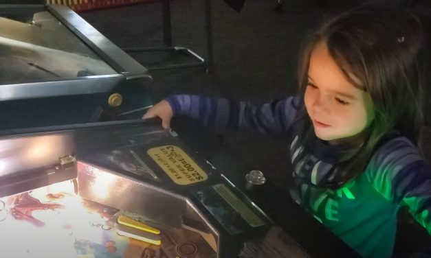 “I Surprised my Daughter with a Jurassic Park Pinball Machine”